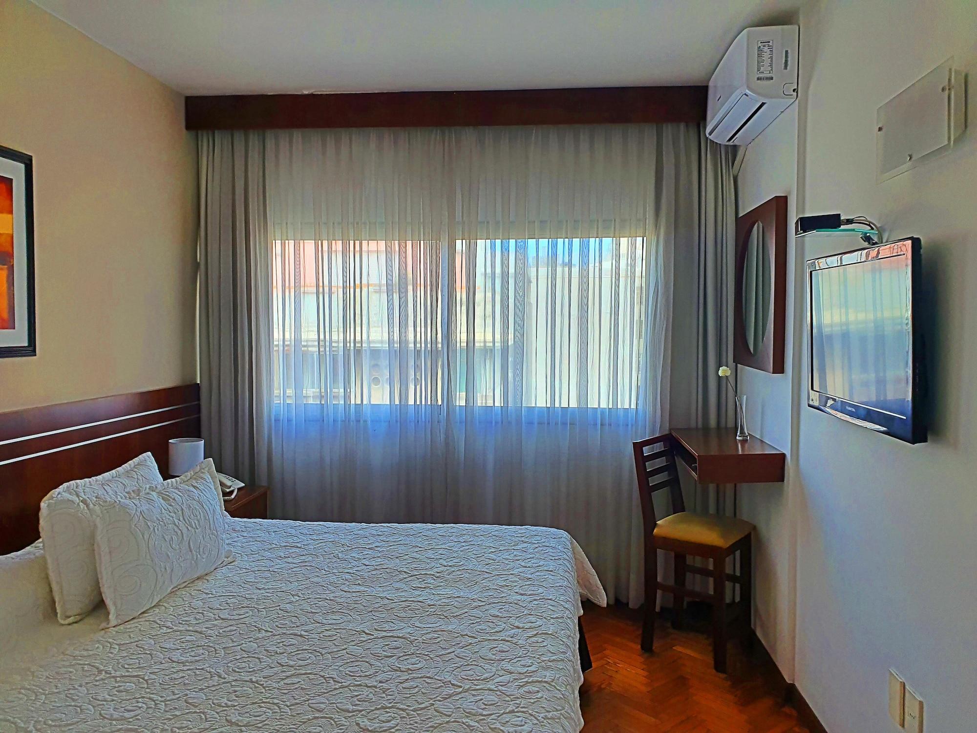 Hotel America مونتيفيديو المظهر الخارجي الصورة