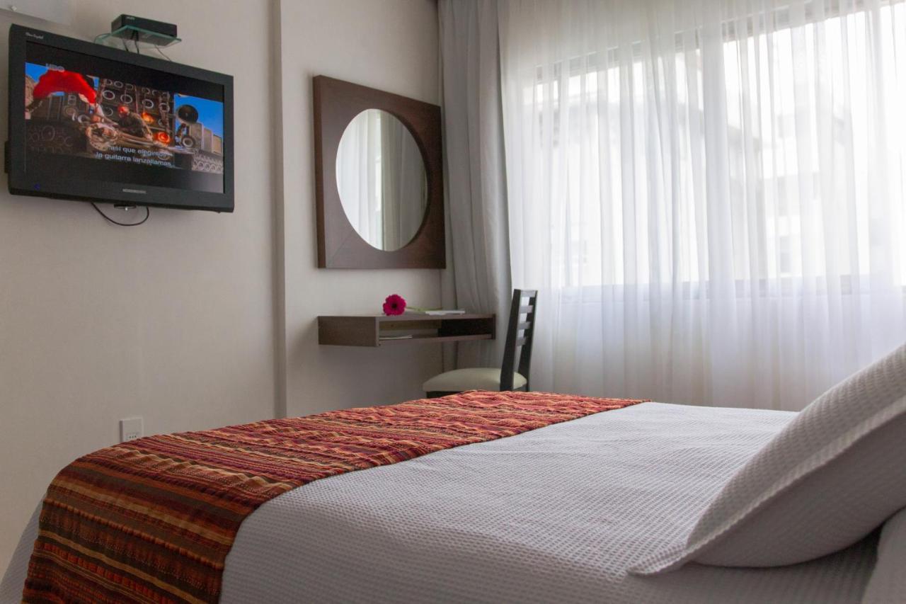 Hotel America مونتيفيديو المظهر الخارجي الصورة